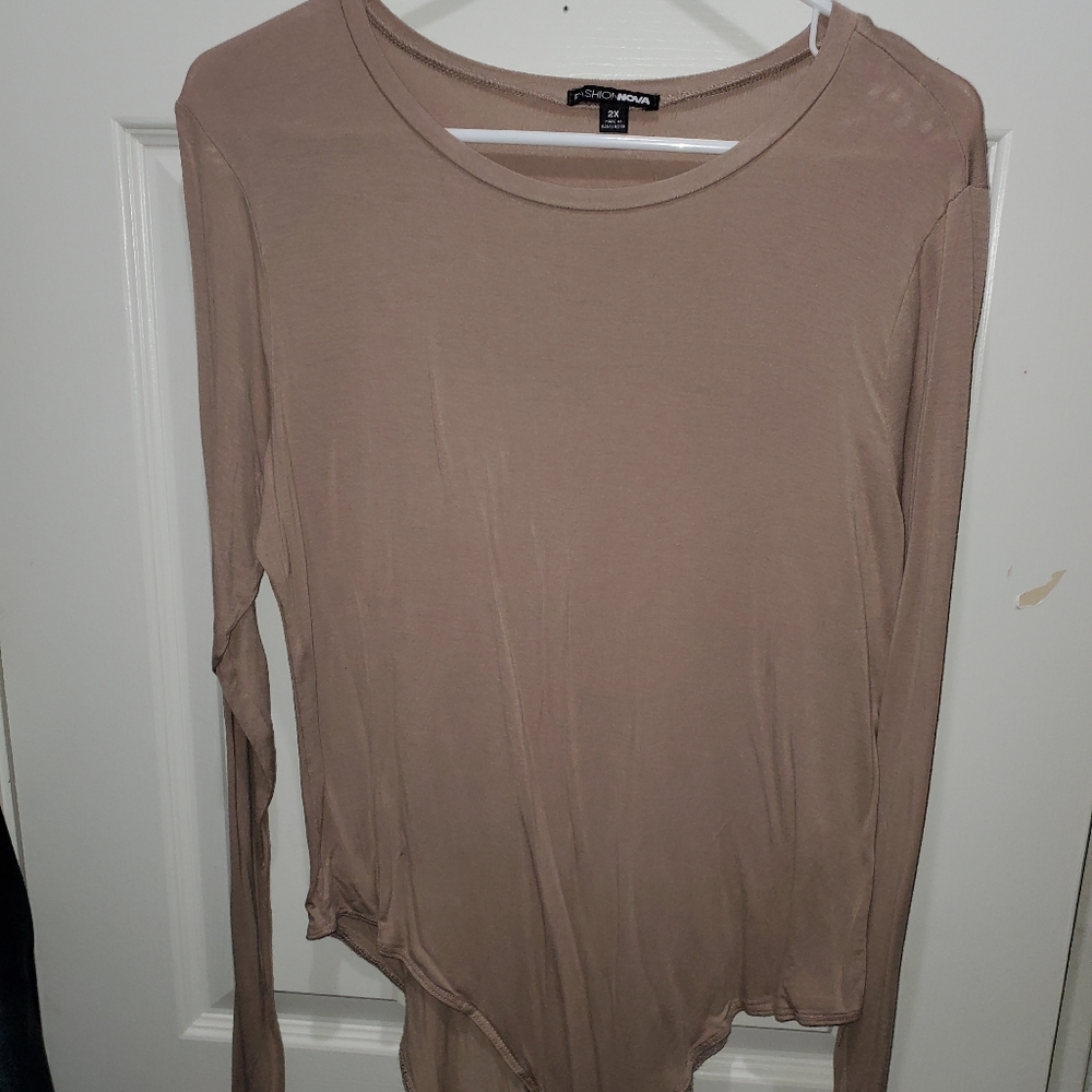 Long sleeve body suit